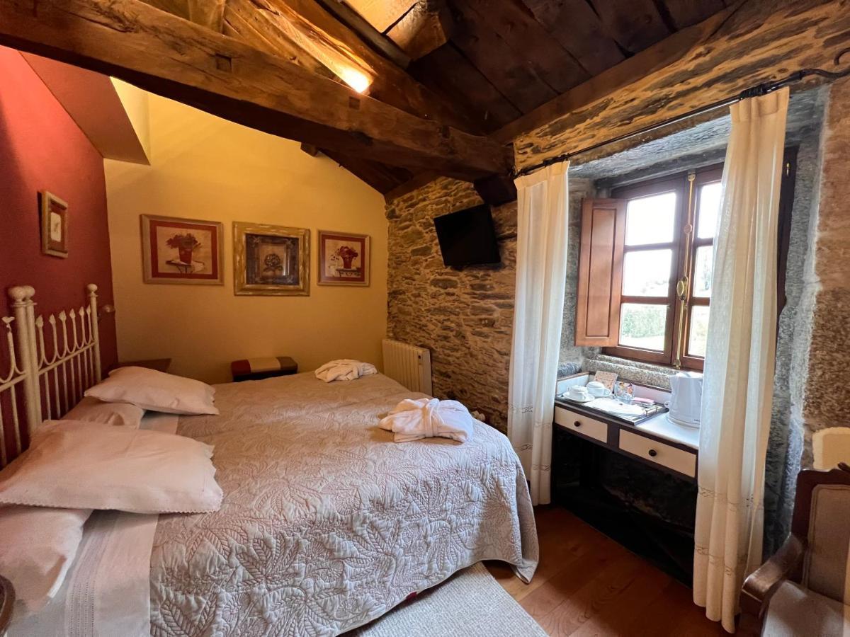 Affittacamere Casa Pineiro Monfero Esterno foto