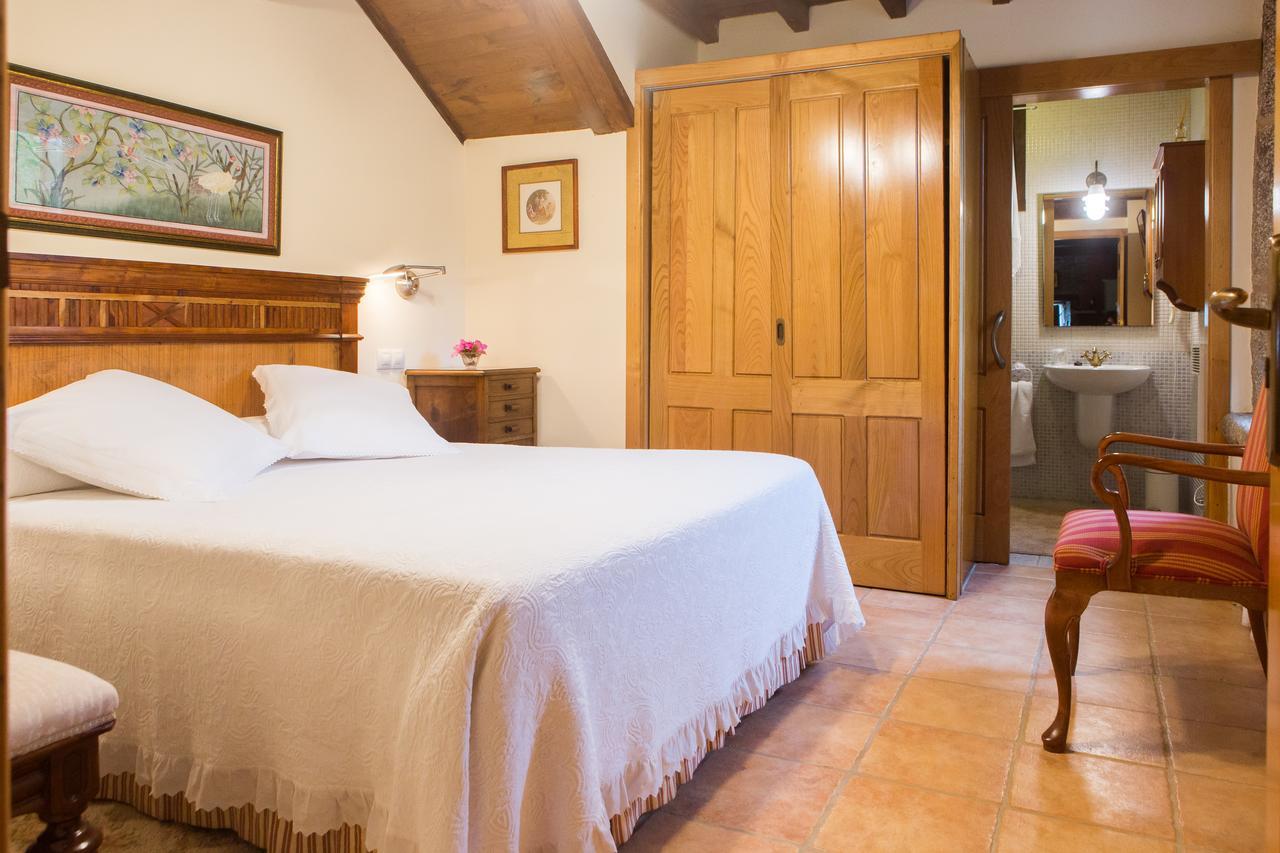 Affittacamere Casa Pineiro Monfero Esterno foto