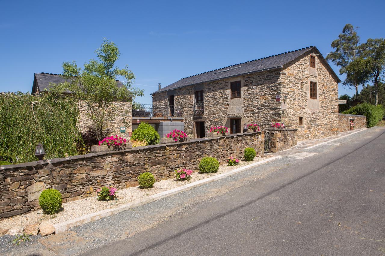 Affittacamere Casa Pineiro Monfero Esterno foto