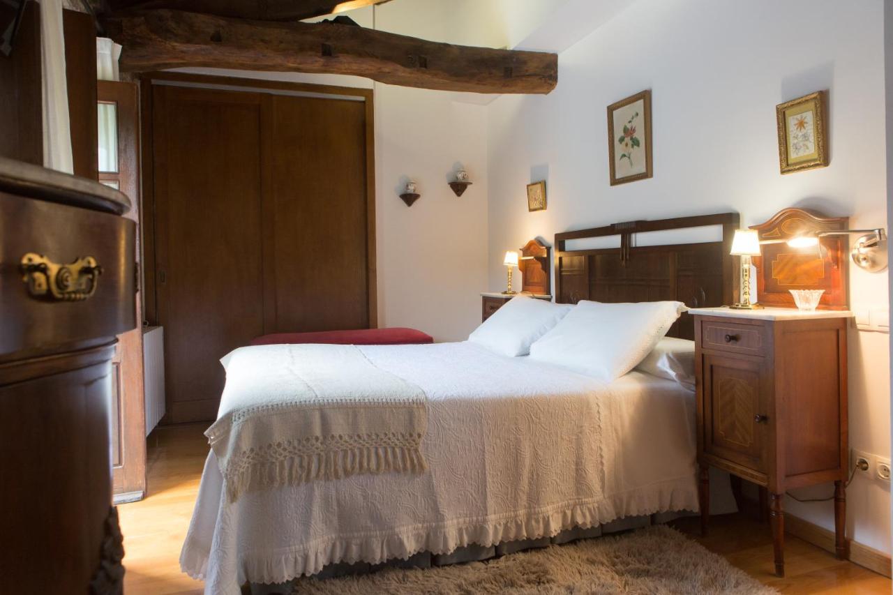 Affittacamere Casa Pineiro Monfero Esterno foto