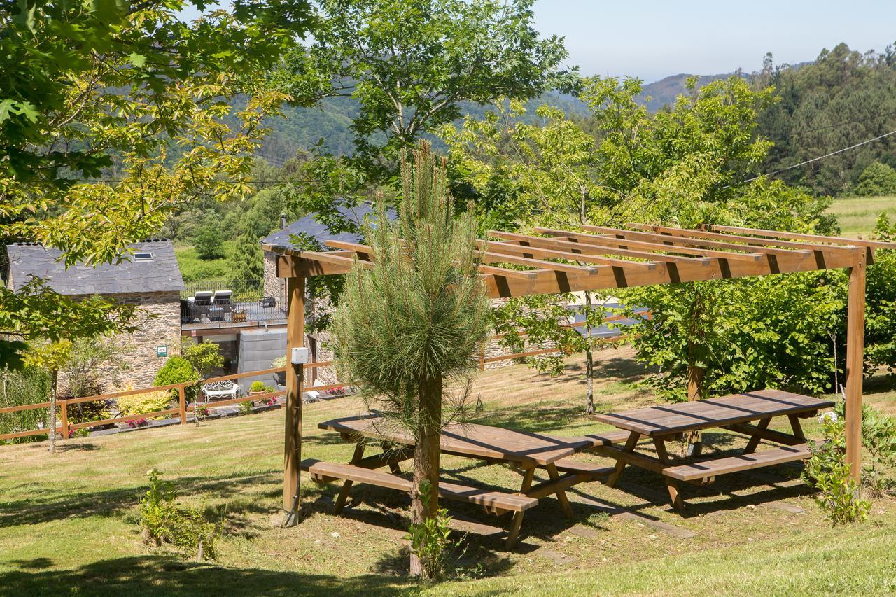 Affittacamere Casa Pineiro Monfero Esterno foto