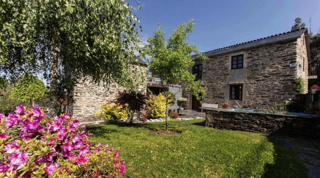 Affittacamere Casa Pineiro Monfero Esterno foto