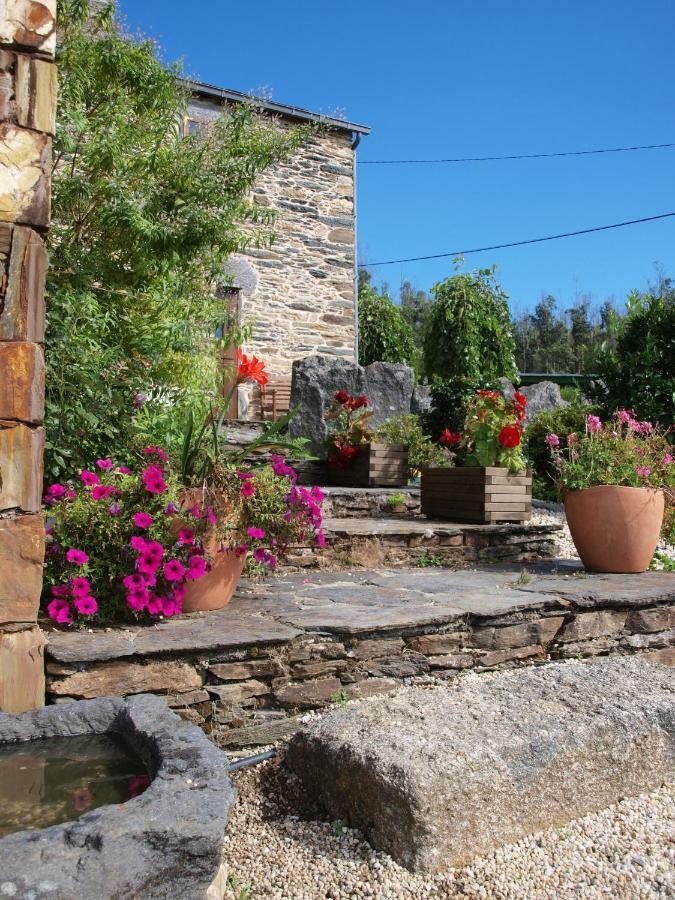 Affittacamere Casa Pineiro Monfero Esterno foto
